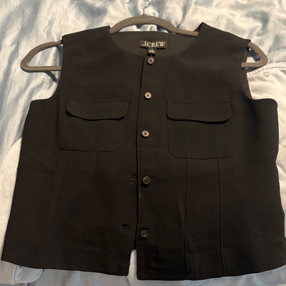 J.Crew Black Sleeveless Button-Front Vest with Chest Flaps size 2